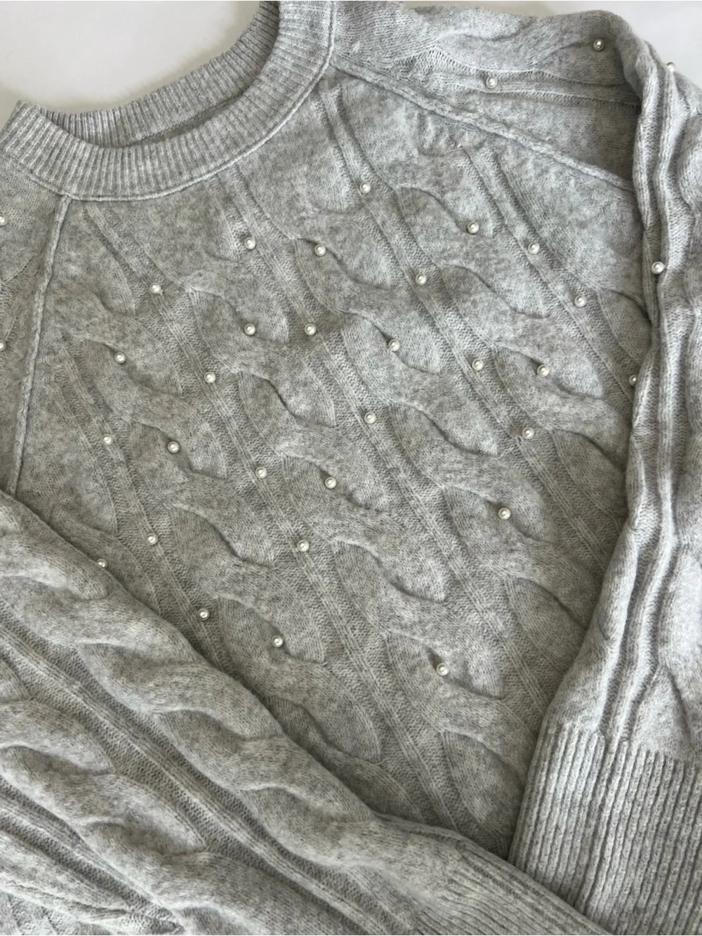 Aerie Light Gray Cable Knit Faux Pearl Beaded Crew Neck Sweater Soft Cozy - Picture 4 of 9